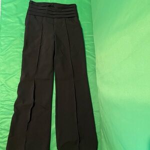 Hong Sung Bird House Dress Slacks